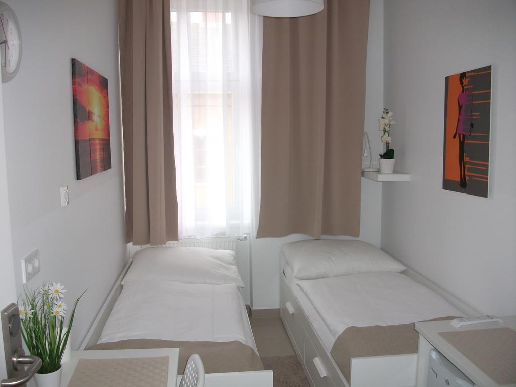 Ch-Vienna City Rooms Δωμάτιο φωτογραφία