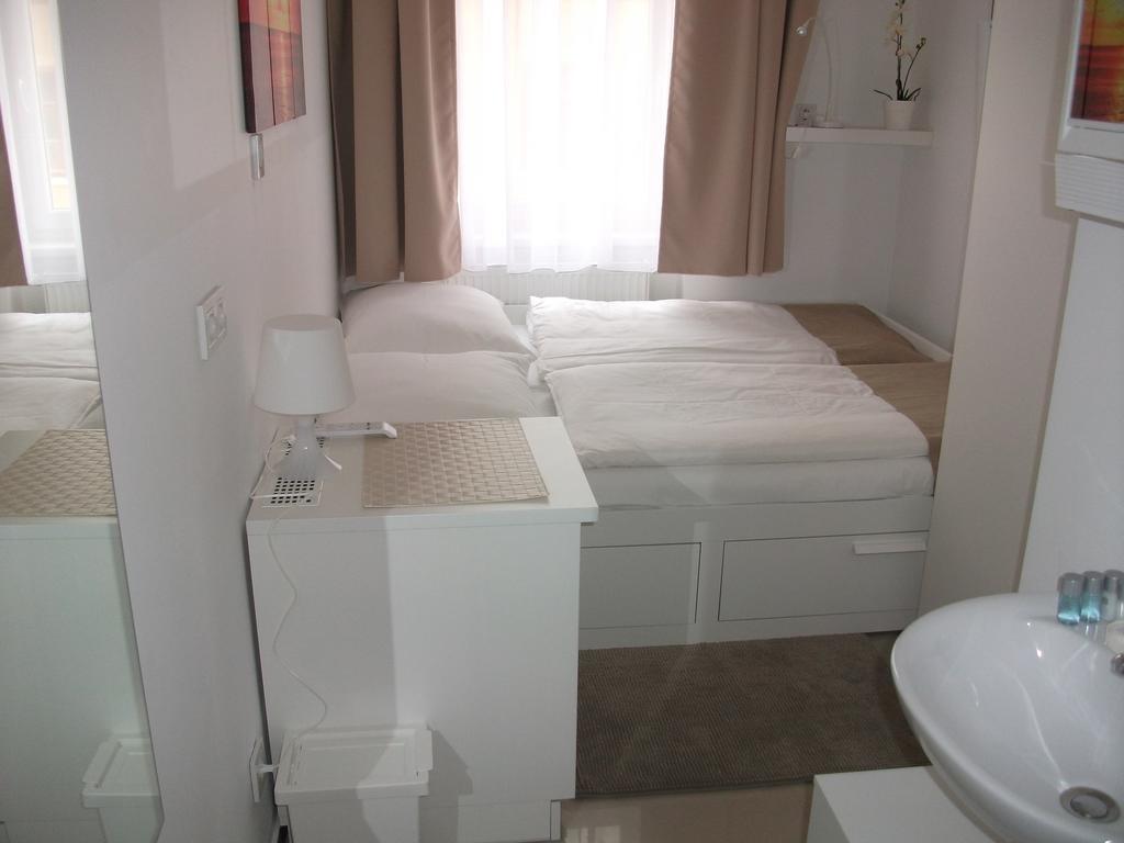 Ch-Vienna City Rooms Δωμάτιο φωτογραφία