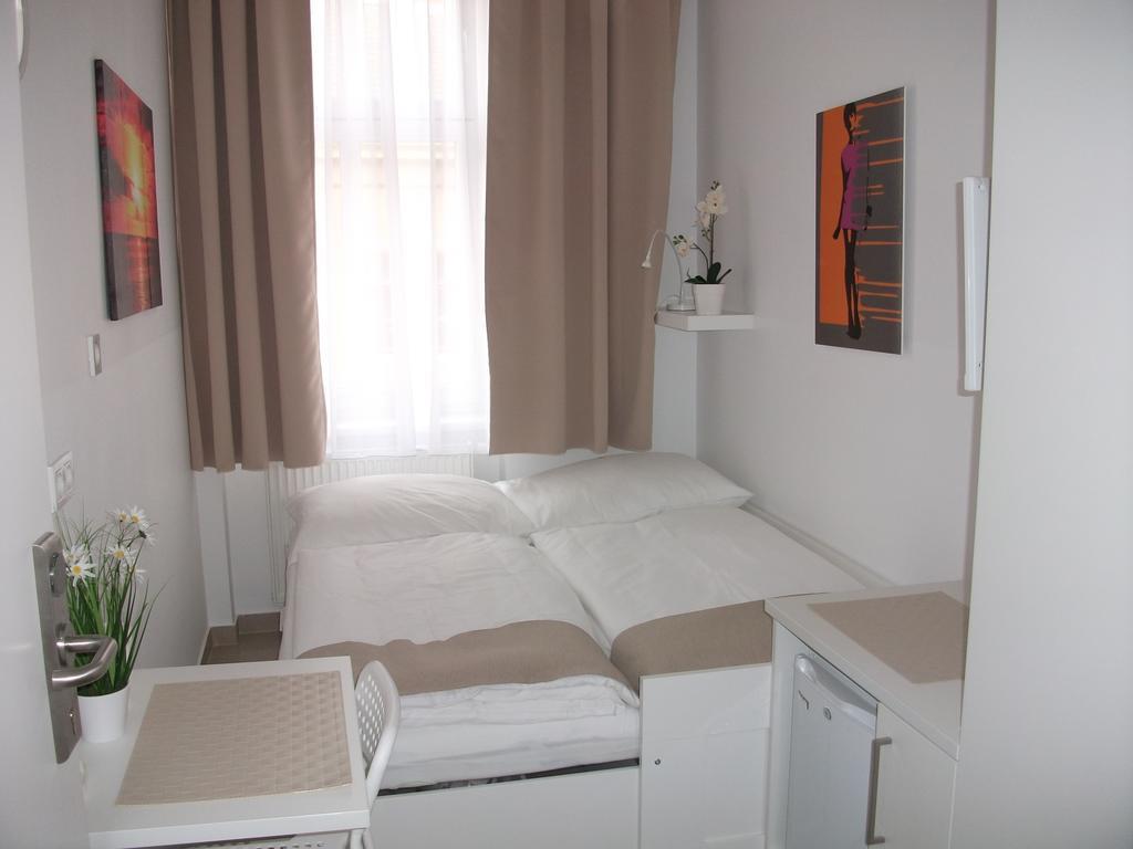 Ch-Vienna City Rooms Δωμάτιο φωτογραφία