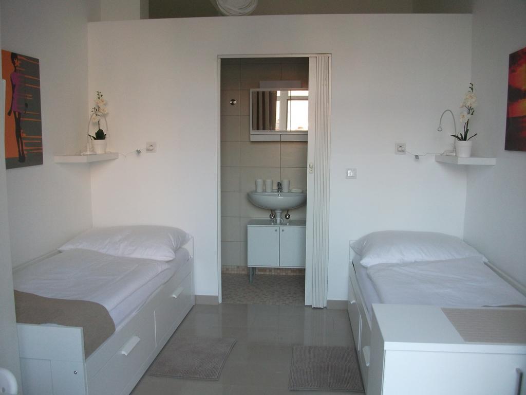 Ch-Vienna City Rooms Δωμάτιο φωτογραφία